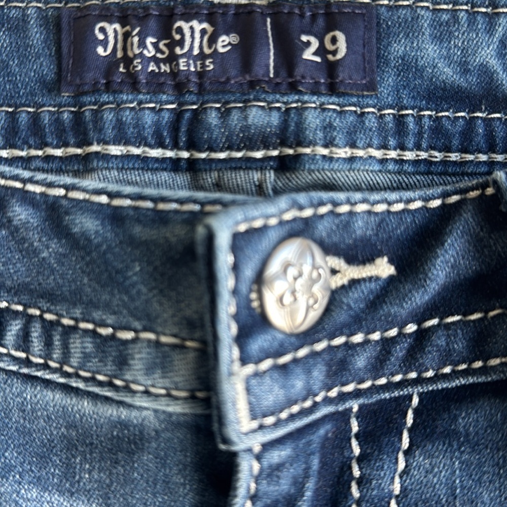 Miss Me Georgie Fleur Blue Boot Cut Jeans. New. - Picture 3 of 7